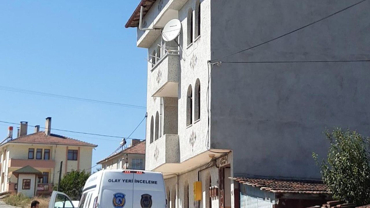 Taşköprü’de Yaşlı Kadının Evine Giren Hırsızlar Ziynet Eşyalarını Çaldı 