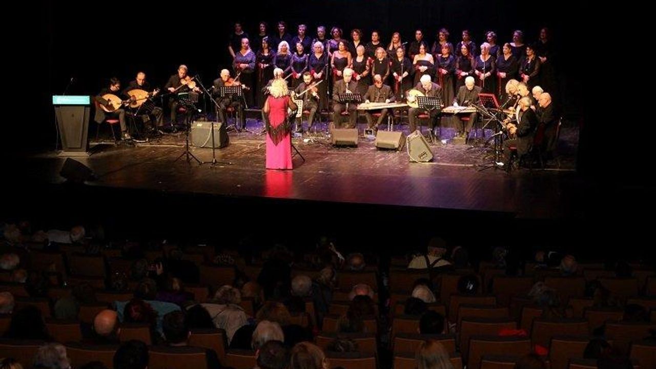 Kocaeli Büyükşehir Kadınlar Korosu'ndan unutulmaz konser