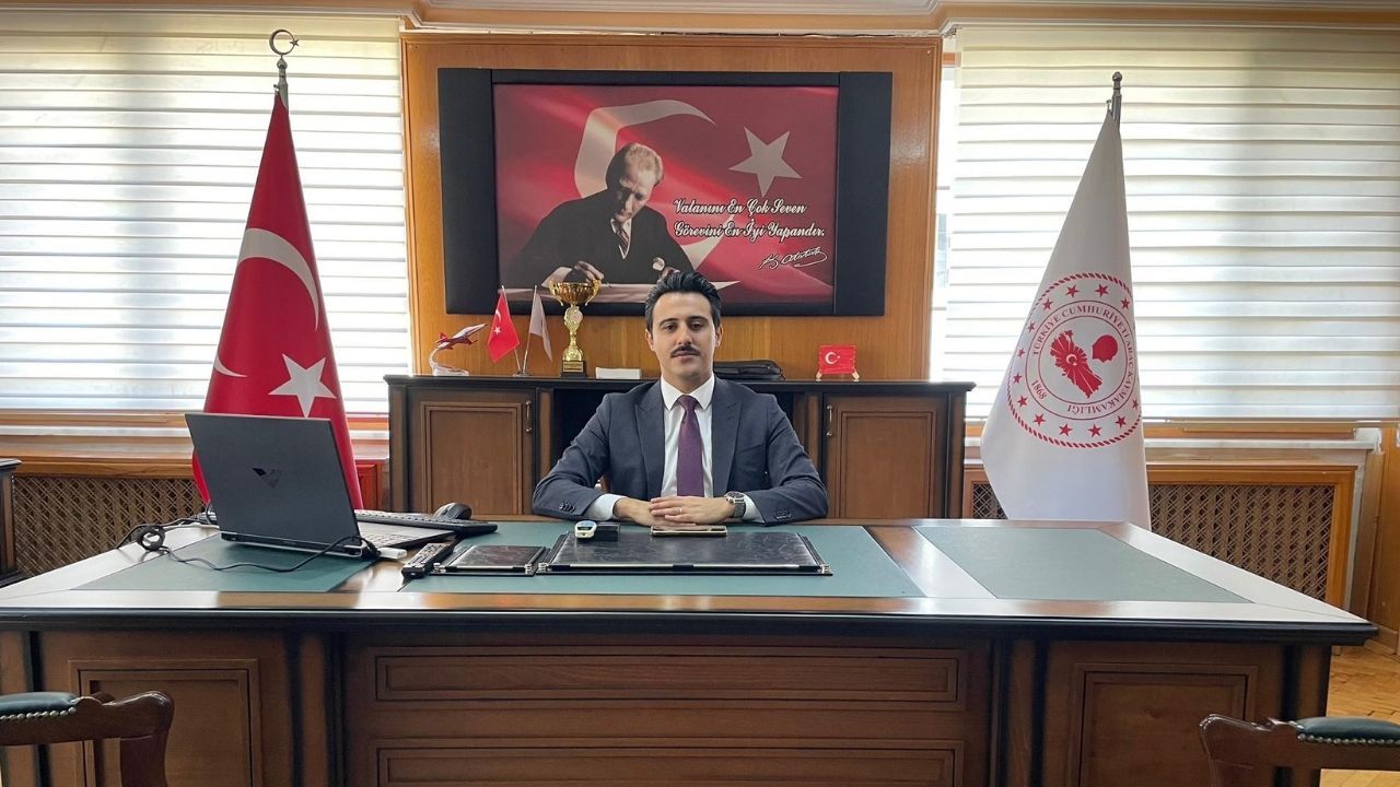 Araç Kaymakamı Tekin Göreve Başladı