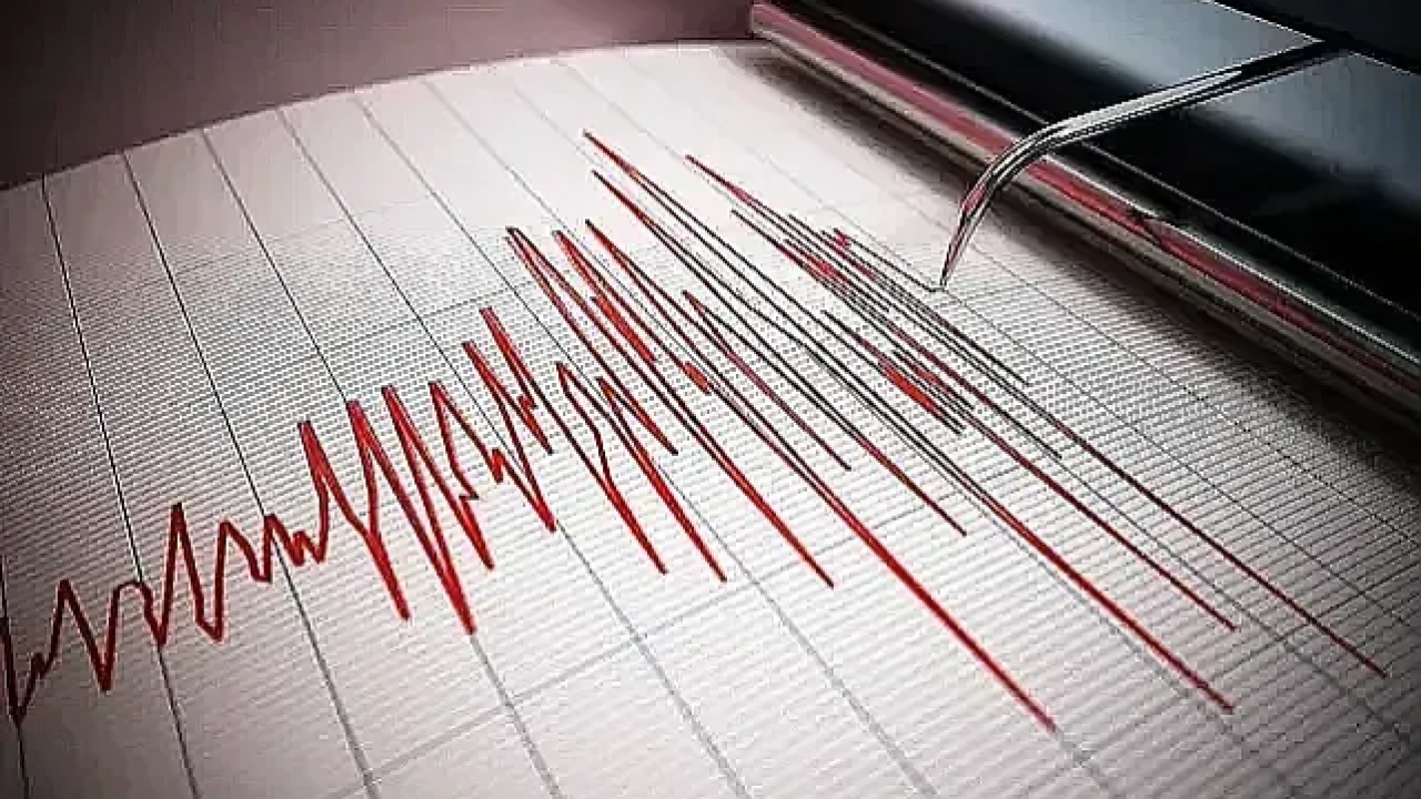 Çevre illerden de hissedildi: 6.1 büyüklüğünde deprem oldu!
