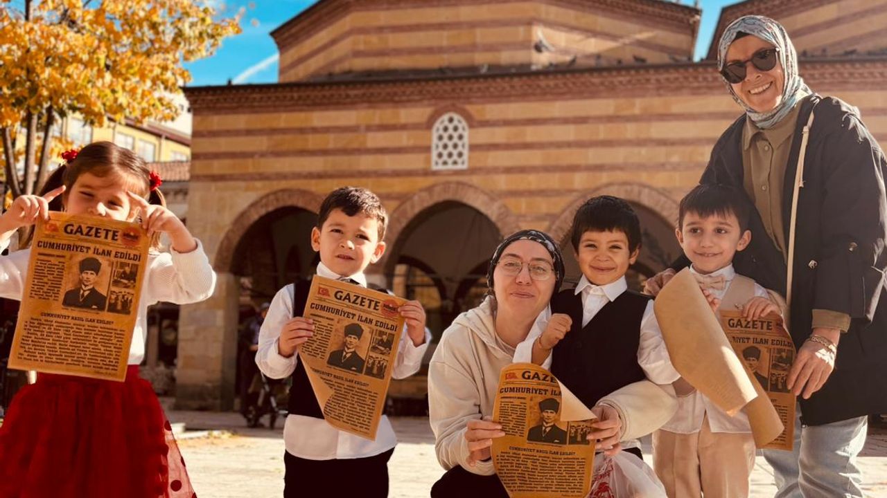 Kastamonu'da anaokulu öğrencileri Cumhuriyet'in 102. yılını kutladı