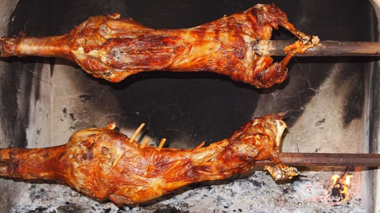 Panayırda 12 ton sırık kebabı tüketildi