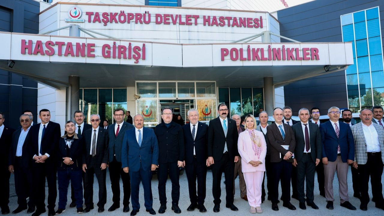 Taşköprü’de Çifte Hizmet: Butik Mağaza ve Mamografi Cihazı Hizmete Açıldı