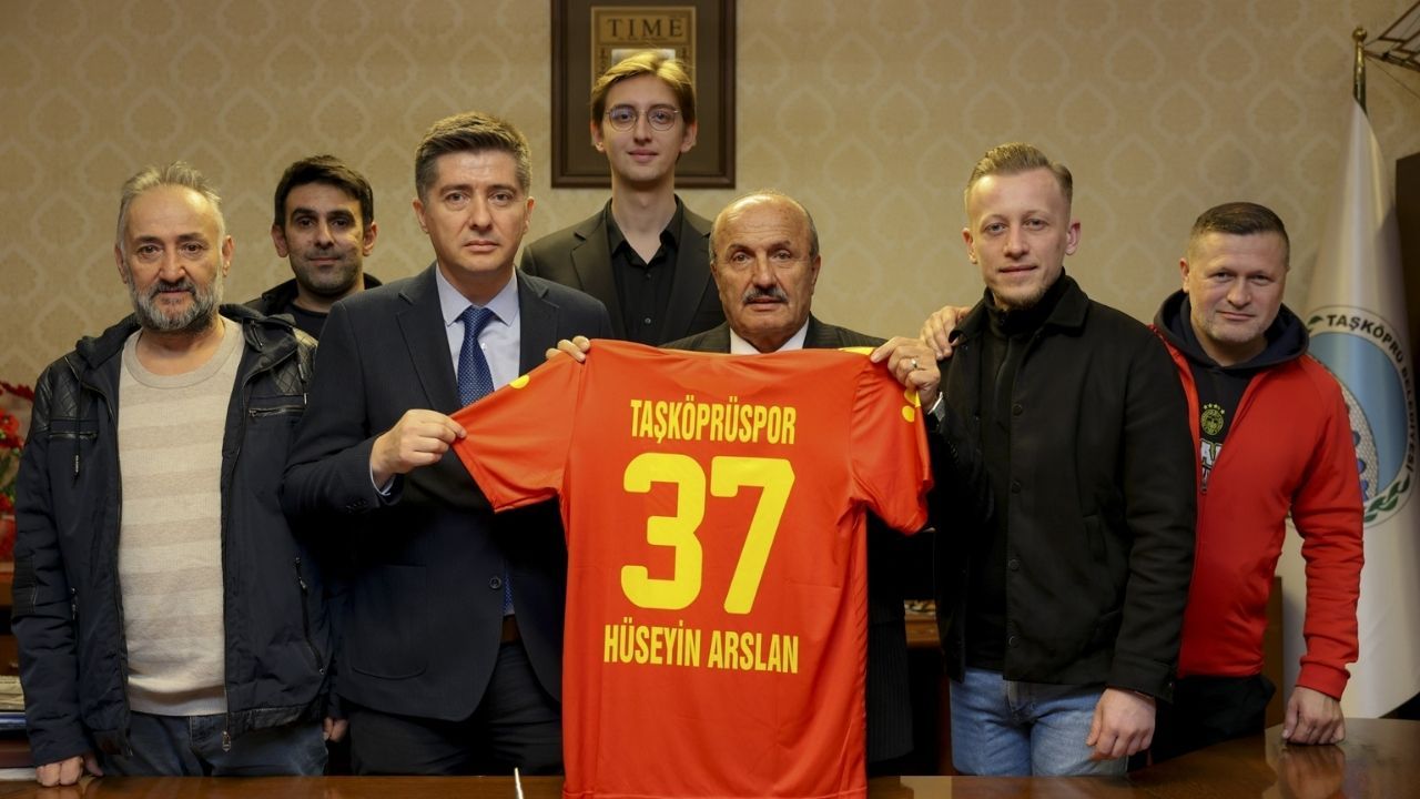 Taşköprüspor Yönetimi, Başkan Hüseyin Arslan’ı Ziyaret Etti