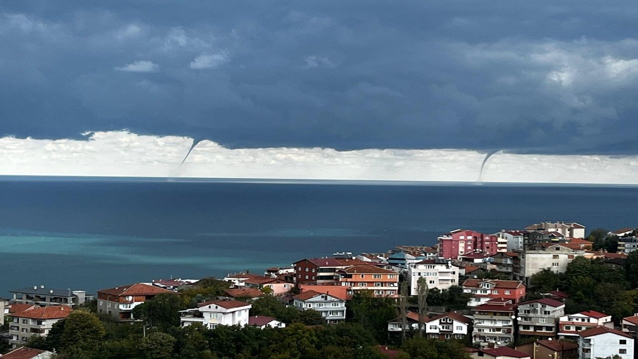 Korkutan Doğa Olayı: Denizde Hortum Oluştu