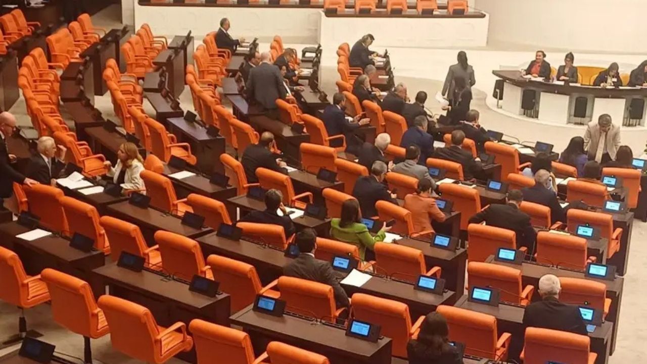 Meclis’te 24 yıl sonra dengeler değişti: CHP’nin yeri kaydı