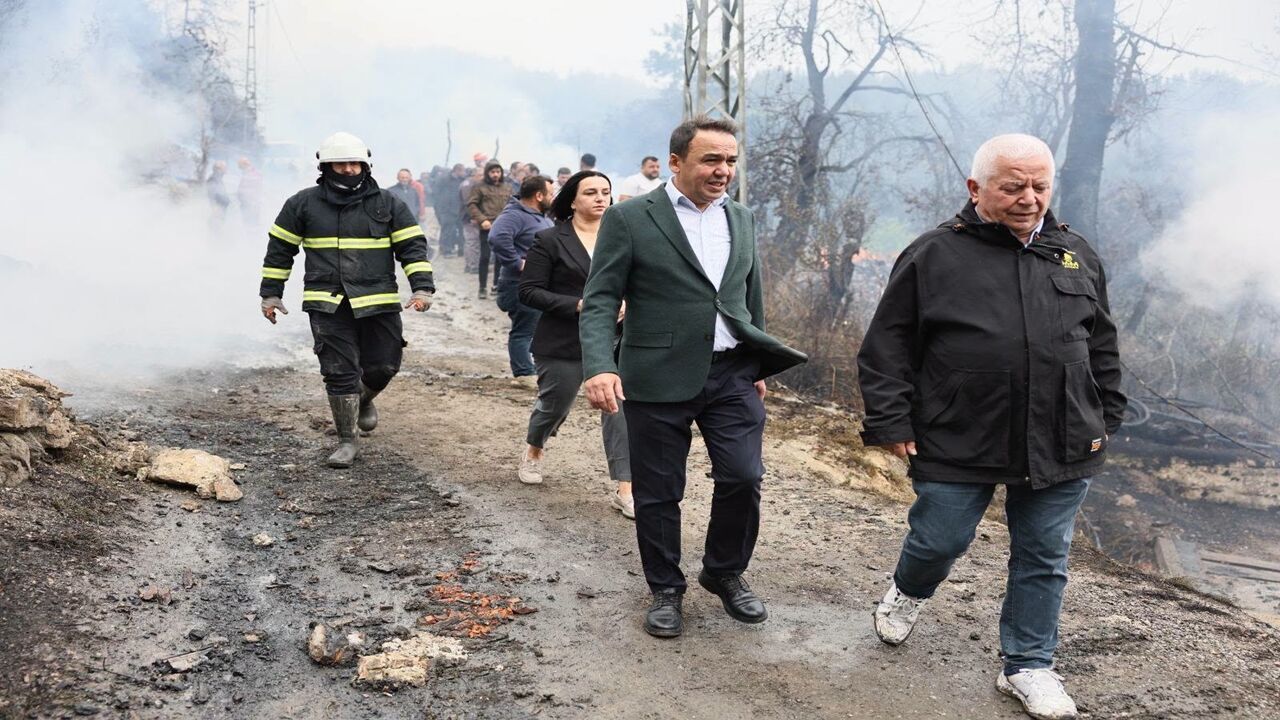Başkan Baltacı Yangın Bölgesinde Vatandaşlarla Bir Araya Geldi