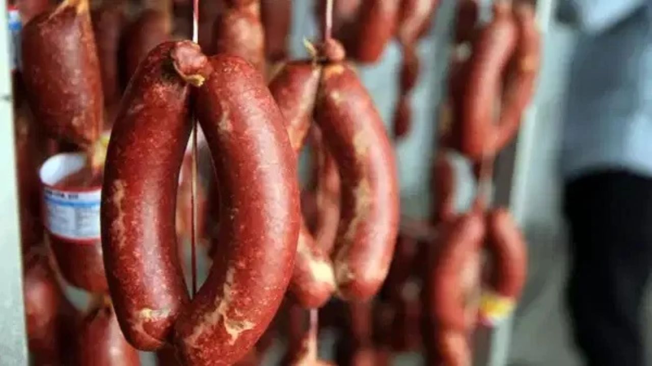 Sucuk baharatında tehlike! Bakanlık 11 markayı listeye aldı