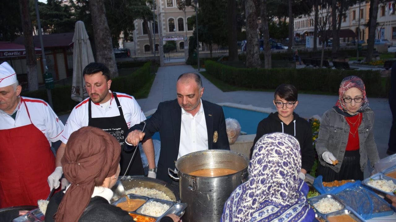 KAS-DER Bahçelievler'den, Taşköprü'de İftar Yemeği