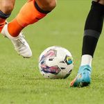 Futbolseverler ekran başına! Bugün hangi maçlar var, saat kaçta?