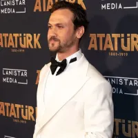 Aras Bulut İynemli Kimdir?