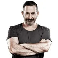 Cem Yılmaz Kimdir?