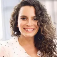 Aslı Bekiroğlu Kimdir?
