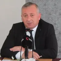 Yüksel Aydın Kimdir?