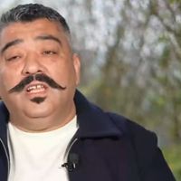 Engin Bayram Kimdir?