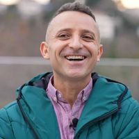 Sinan Yıldız Kimdir?