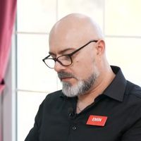 Emin Çakıroğlu Kimdir?