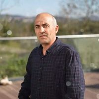 Sefa Tunca Kimdir?