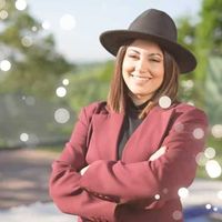 Esra Şahintaş Kimdir?