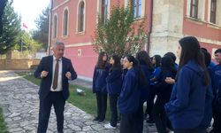 Fahreddin Paşa Anadolu Lisesi, yeni öğrencilerine Taşköprü’yü tanıttı