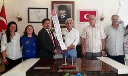 Manisa Şehzadeeler Kaymakamı Genel'e şehit ailelerinden ziyaret