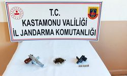 Jandarma zehir tacirlerinin ensesinde