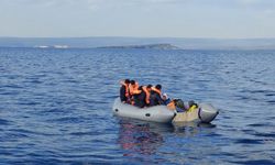 Ayvalık açıklarında 49 düzensiz göçmen kurtarıldı