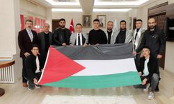 Filistinli öğrenciler TOGÜ Rektörü Yılmaz'ı ziyaret etti