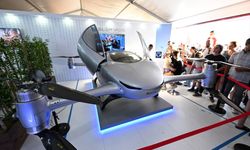 Türkiye'nin yerli uçan arabası AirCar, TEKNOFEST İzmir'de sergileniyor