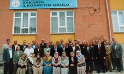 Kastamonu'da ilkokulu mezunları, 60 yıl sonra bir araya geldi