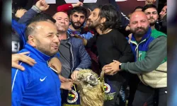 Trabzonspor taraftarlarından ''KOÇ''lu karşılama!