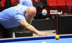 Düzceli sporcu, 3 Bant Bilardo Veteranlar Türkiye Şampiyonası'nda birinci oldu