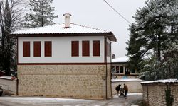 Karabük'te kar ve şiddetli rüzgar etkili oldu