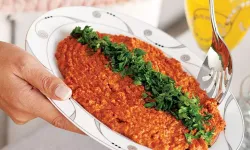 Hatay usulü muhammara: Kalabalık dost sofralarında, muhabbetle iyi gider!