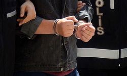 Kastamonu'da tutuklandı, arkadaşına verdiği çantadan ise uyuşturucu çıktı: 3 gözaltı