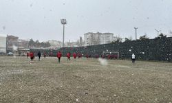 Kastamonuspor, kar altında çalışmalarını sürdürdü