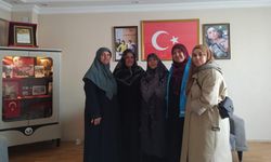 Türkiye Diyanet Vakfı Espiye Şubesi üyelerinden şehit ailesine ziyaret