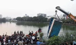 Öğrenci ve öğretmenleri taşıyan tekne battı: 14 kişi öldü!..