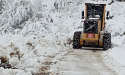 Kastamonu'da 78 köy yolu açıldı, kapalı 19 köy yolu için çalışmalar sürüyor!