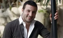 Şarkıcı Davut Güloğlu, Düzce Belediye Başkanlığı için o partiden aday oldu!
