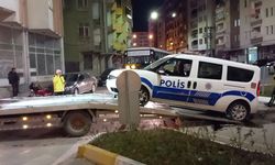 Polislerin bulunduğu araç, kaza yaptı!