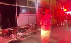 Belediye binasının camını kırdı ve yanıcı madde attı!