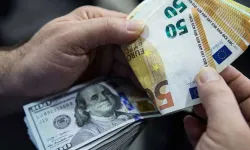 Piyasalar durulmuyor: Dolar ve euro zirveye demir attı!