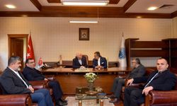 Taşköprü'de eski Bakan Başesgioğlu ve Başkan adayı Yüksel, Başkan Çatal'ı ziyaret etti