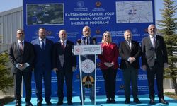 Kastamonu'da konuşan Bakan Uraloğlu: Kastamonu'ya 53 milyar 930 milyon lira yatırım yaptık