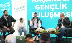 TMF Milli Takımlar Kaptanı Kenan Sofuoğlu, Düzce'de gençlerle buluştu: