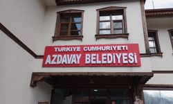 Azdavay Belediyesi, 'Türkiye Cumhuriyeti' ifadesi eklenerek yenilendi!