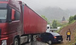 Kastamonu'da trafik kazası: Sürücü son anda kurtuldu!