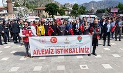 Amasya'da Aile Haftası kapsamında yürüyüş düzenlendi
