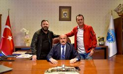 Kastamonulu ünlü sanatçı Hasan Yılmaz'dan, Başkan Arslan'a ziyaret